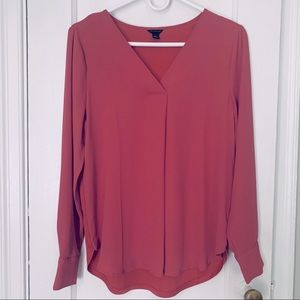 Ann Taylor Mixed Media V-Neck Blouse - XS